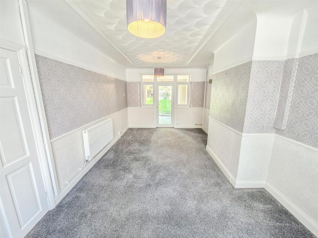 Thornleigh Avenue, Wirral - View 3