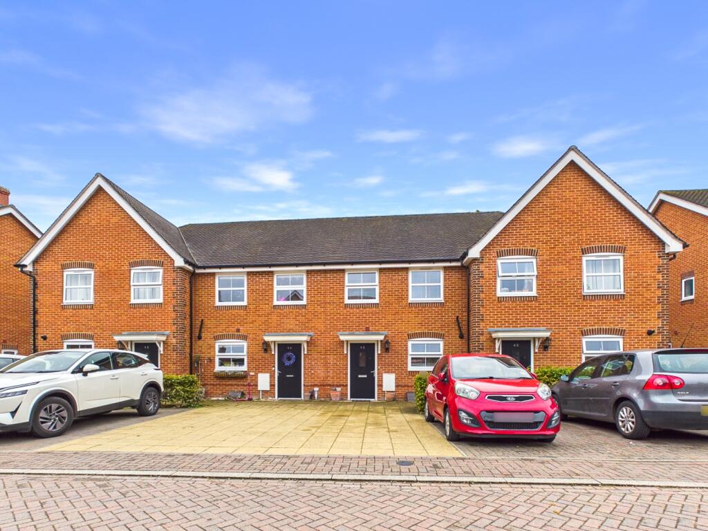 Main image of property: Farm Drive, Petersfield, Hampshire, GU31