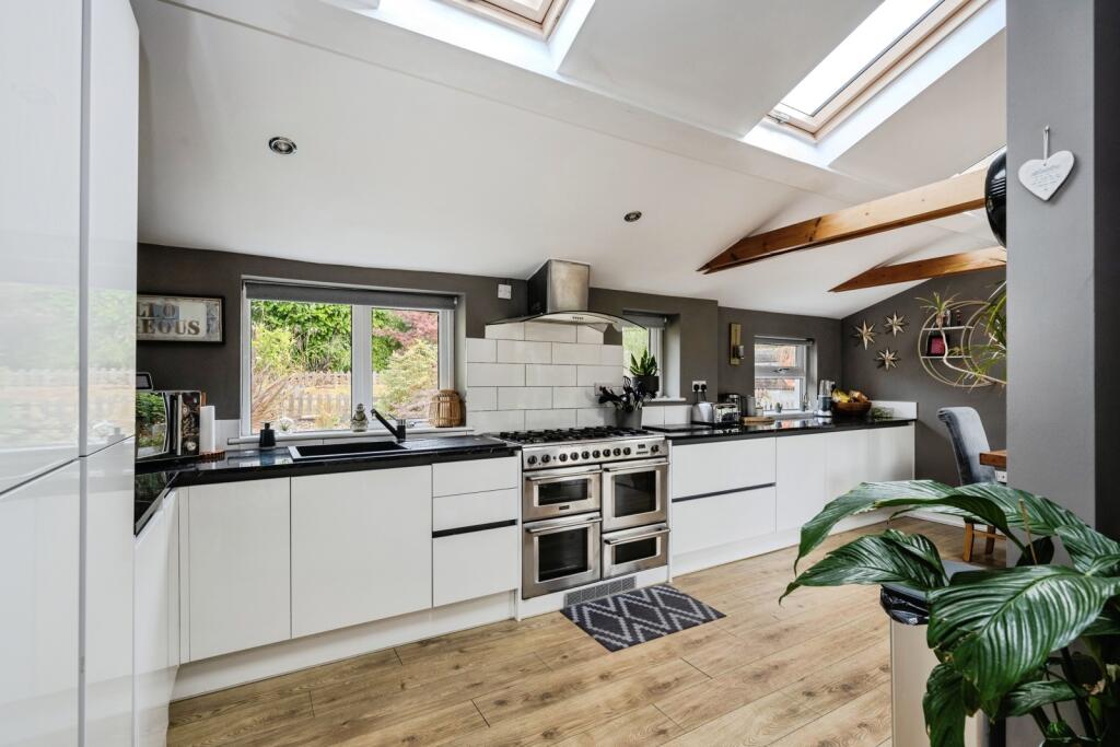 House in Swansea, Killay - View 5