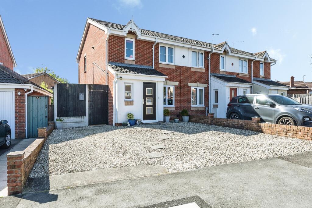 Main image of property: Manor Fields, Great Houghton, Barnsley