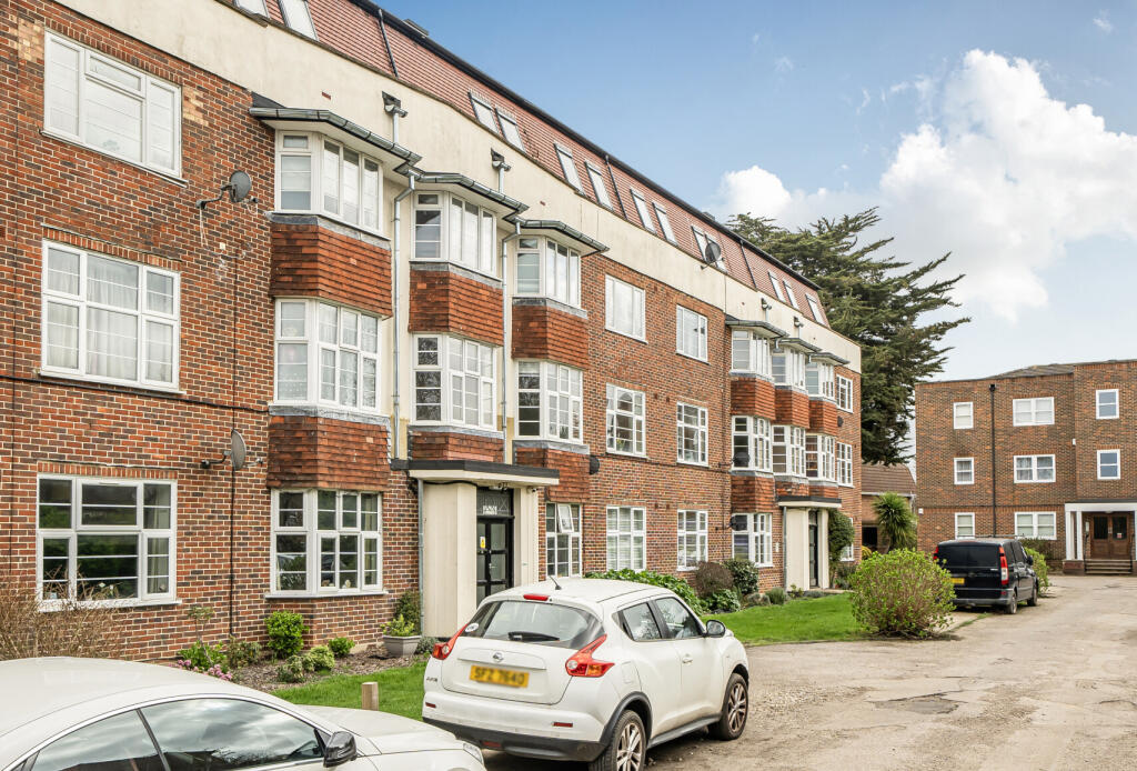 London Road, Cheam, Sutton, SM3 photo 2
