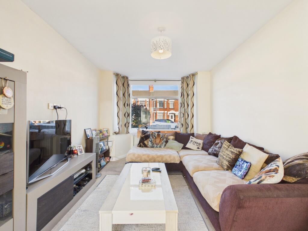 House in Cottingham, East Riding of Yorkshire - View 2