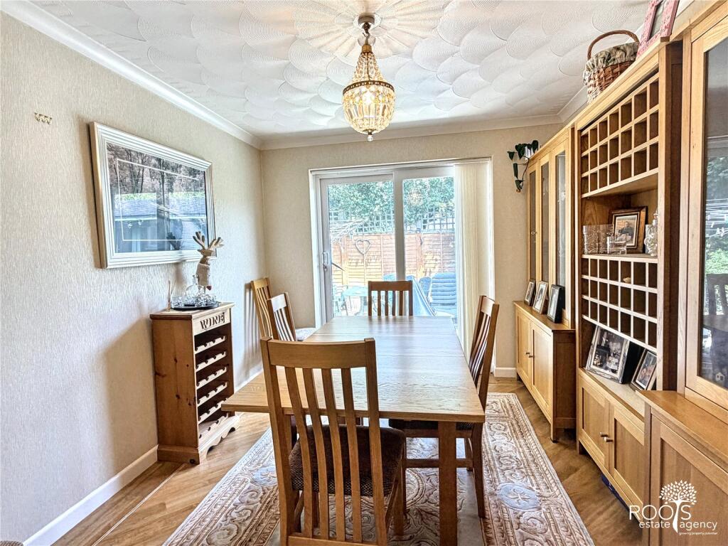 House in Thatcham, West Berkshire - View 4