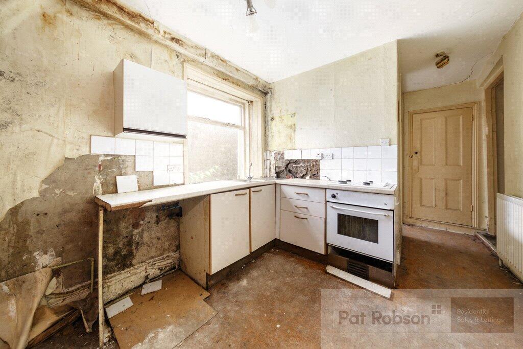 Apartment in Newcastle upon Tyne, South Gosforth - View 4