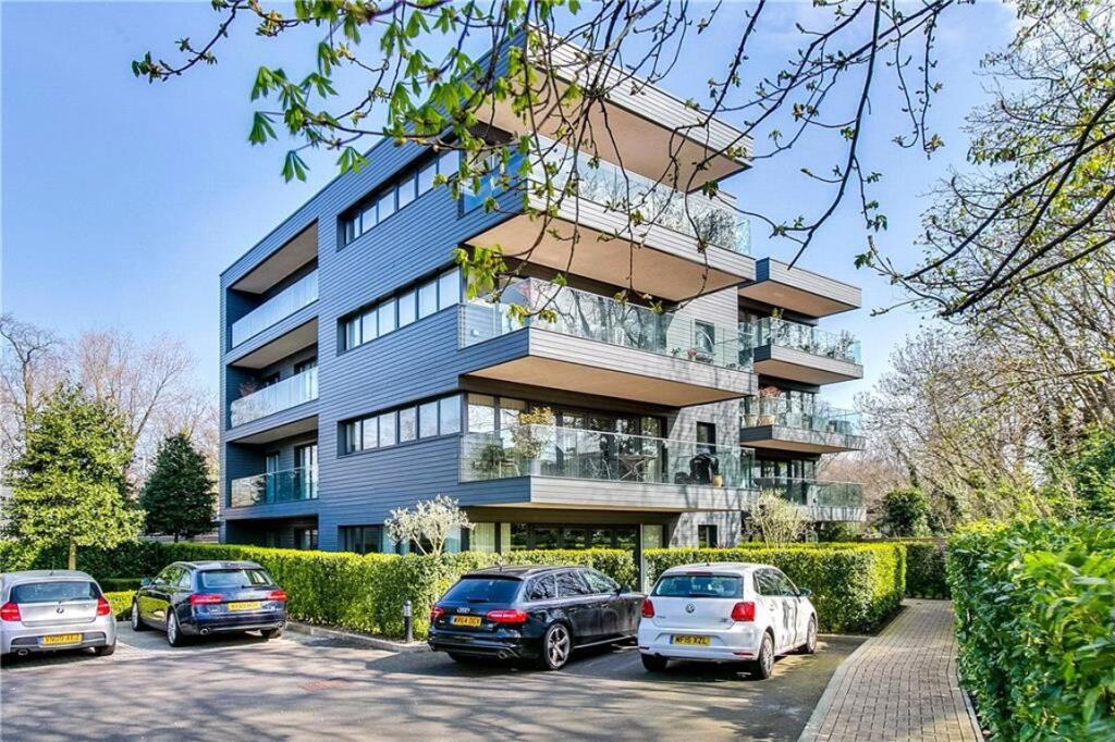 Main image of property: Halcyon Close, London