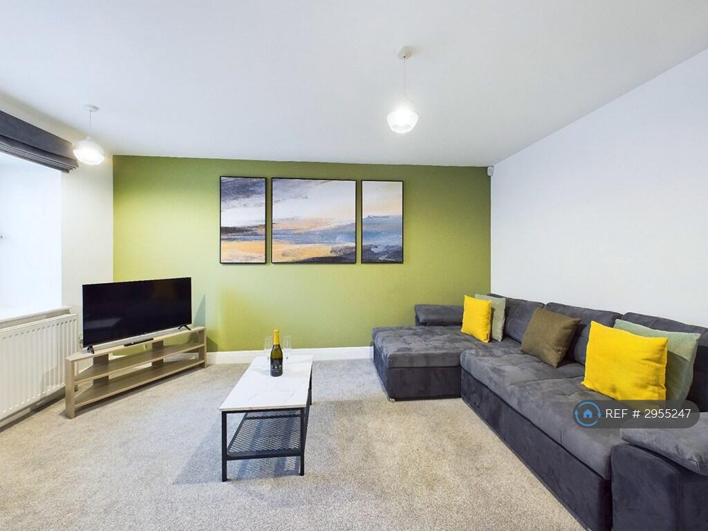House in Truro - View 3