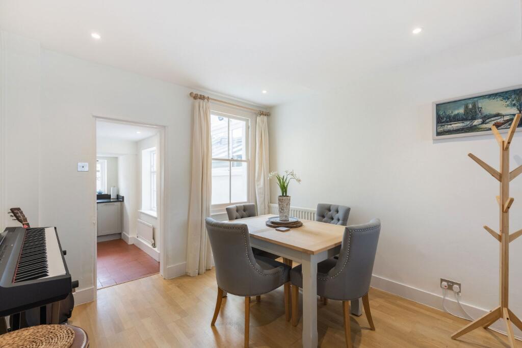 House in Richmond, North Sheen - View 4