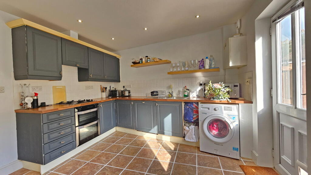 House in Reading - View 5