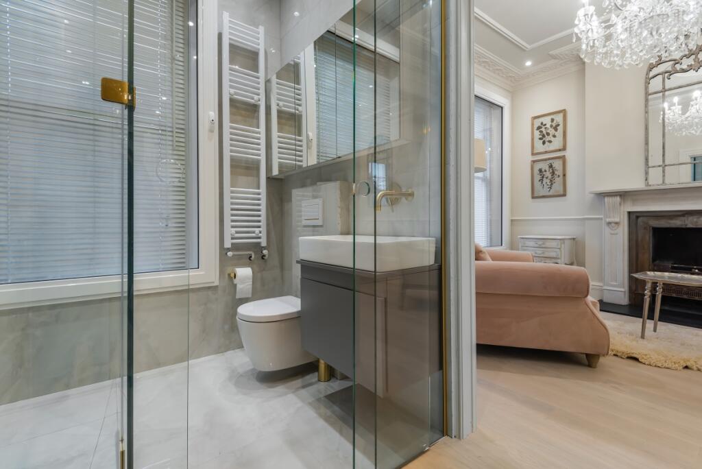 House in London, Cooper's Estate, Old Kent Road - View 5