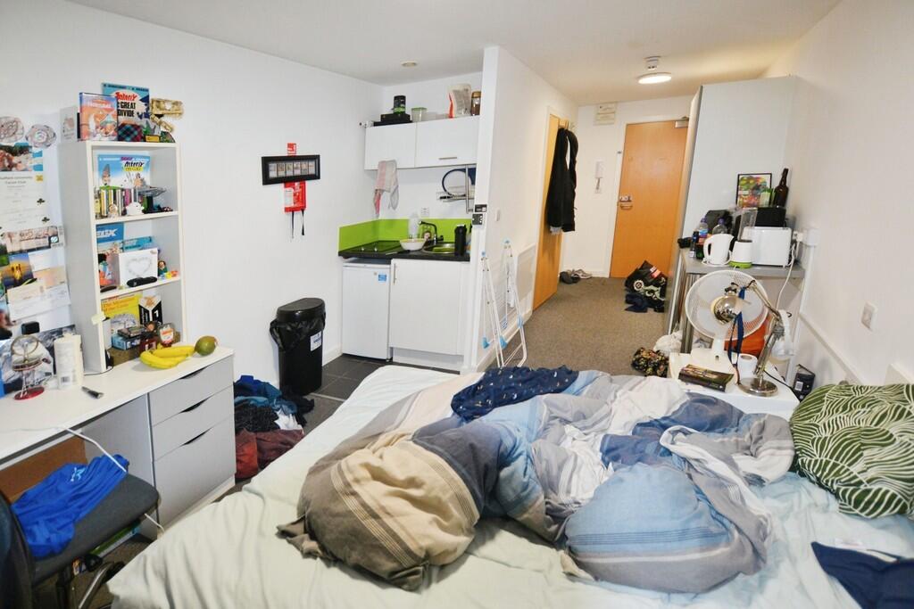Apartment in Leicester, City of Leicester - View 4