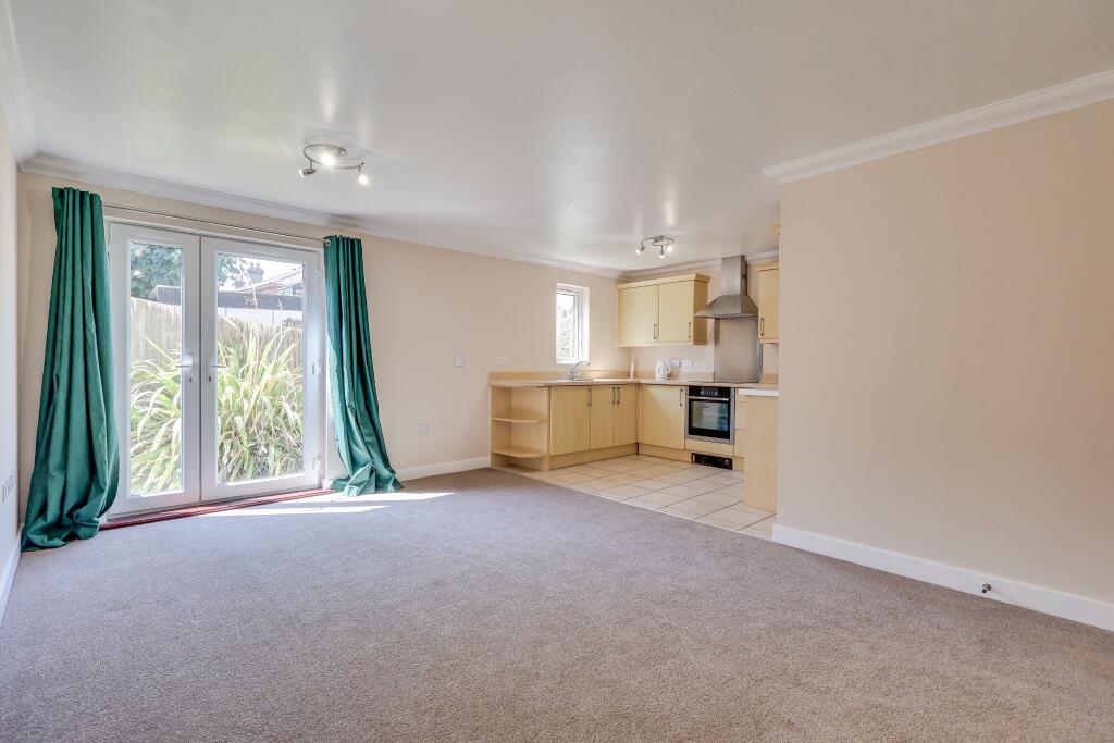 Inkerman Road, Woolston photo 4