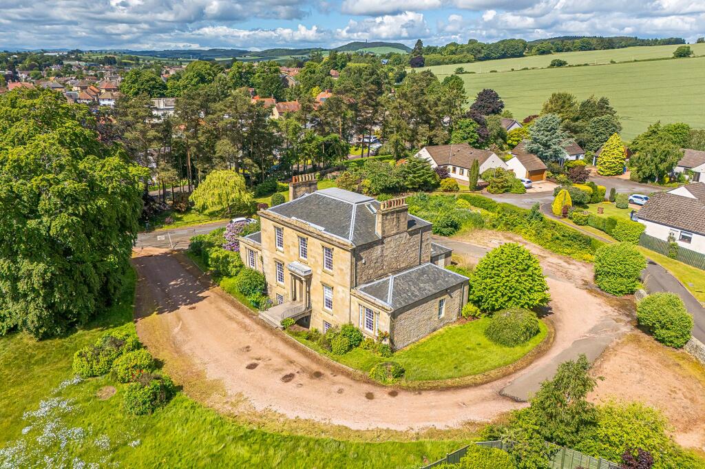 Apartment in Cupar, Middlefield Farm - View 2