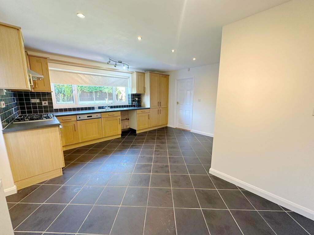 House in Blunham, Central Bedfordshire - View 5