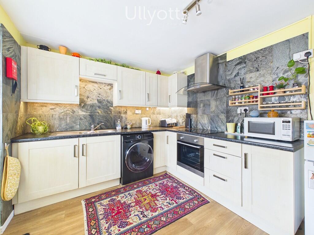 House in Driffield, Little Driffield - More