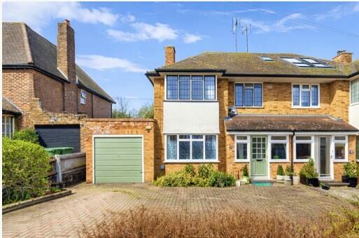Main image of property: Bloomfield Road, Harpenden, Hertfordshire, AL5