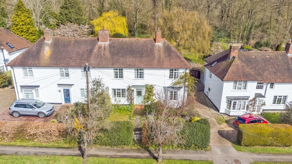 Main image of property: Brockswood Lane, West Side, Welwyn Garden City, Hertfordshire, AL8