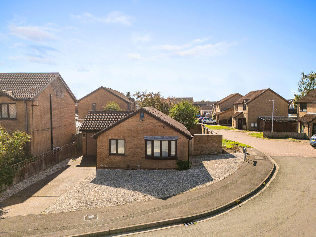2-bed detached on Birkdale Drive, Immingham, £150,000