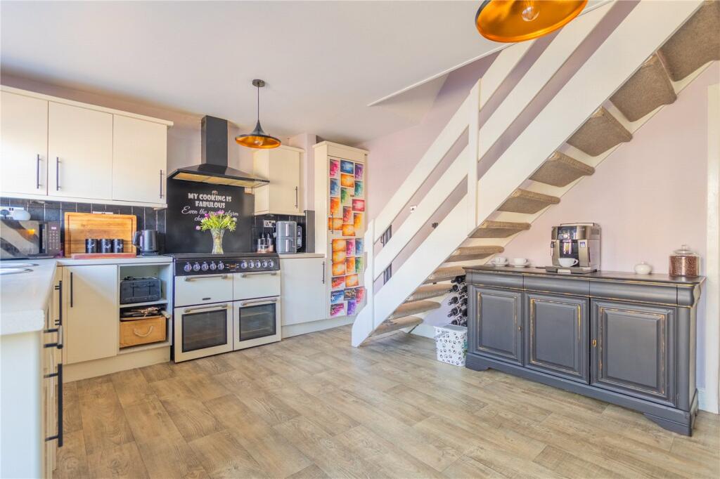 Carr Grove, Milnrow, Rochdale, Greater Manchester, OL16 photo 2