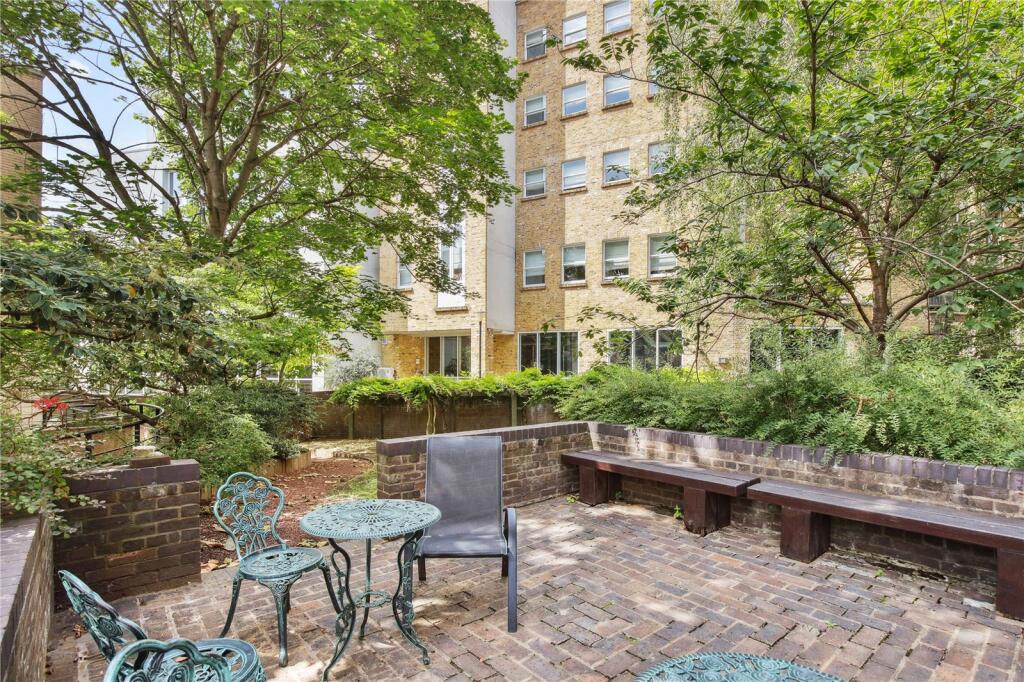 Main image of property: Rosebery Avenue, EC1R