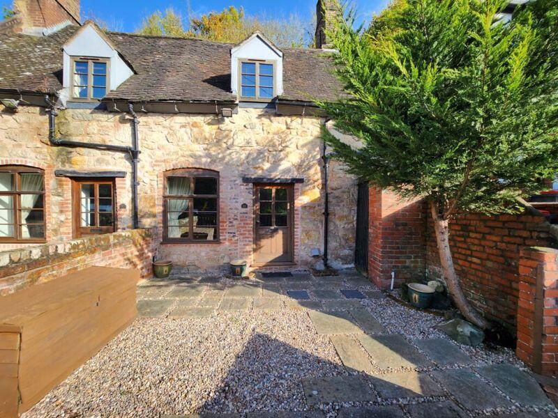 Main image of property: 30 The Wharfage