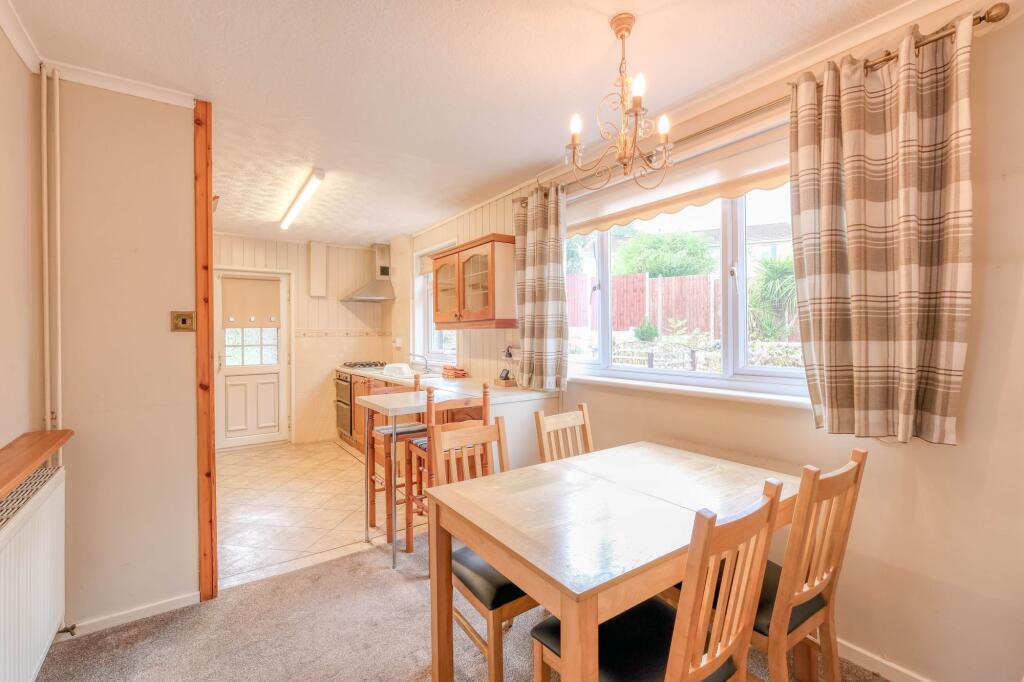 Myrtle Avenue, Redditch, B98 - View 5
