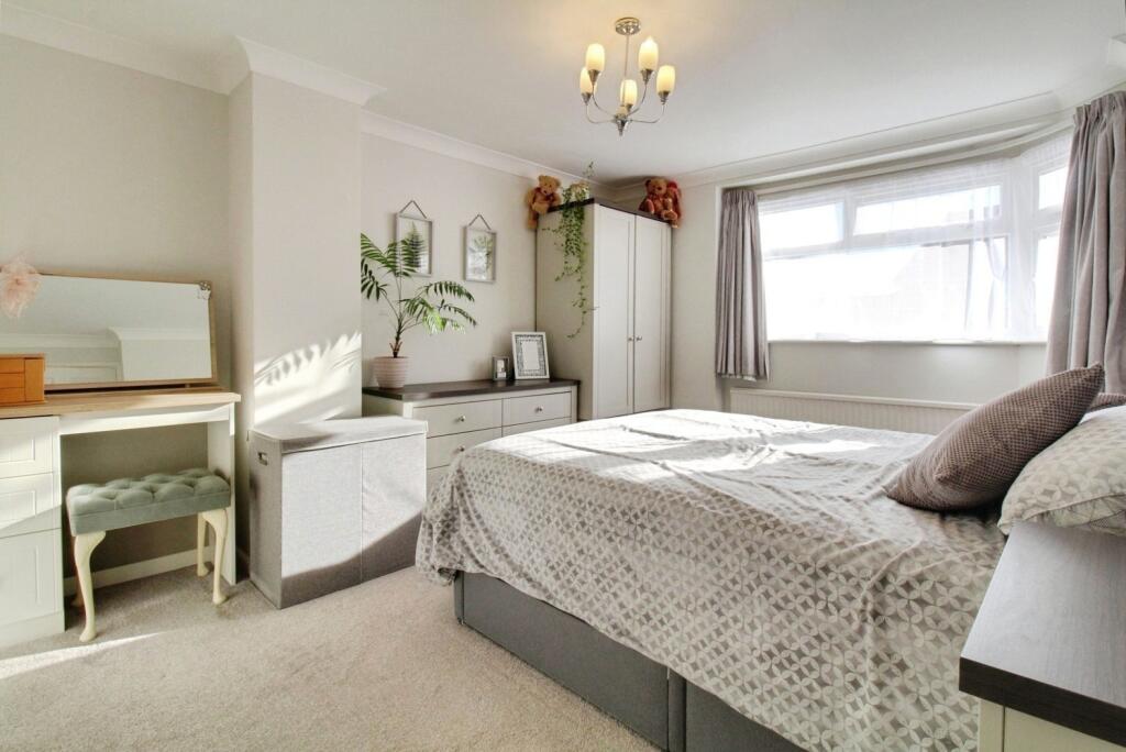 House in Reading - View 4