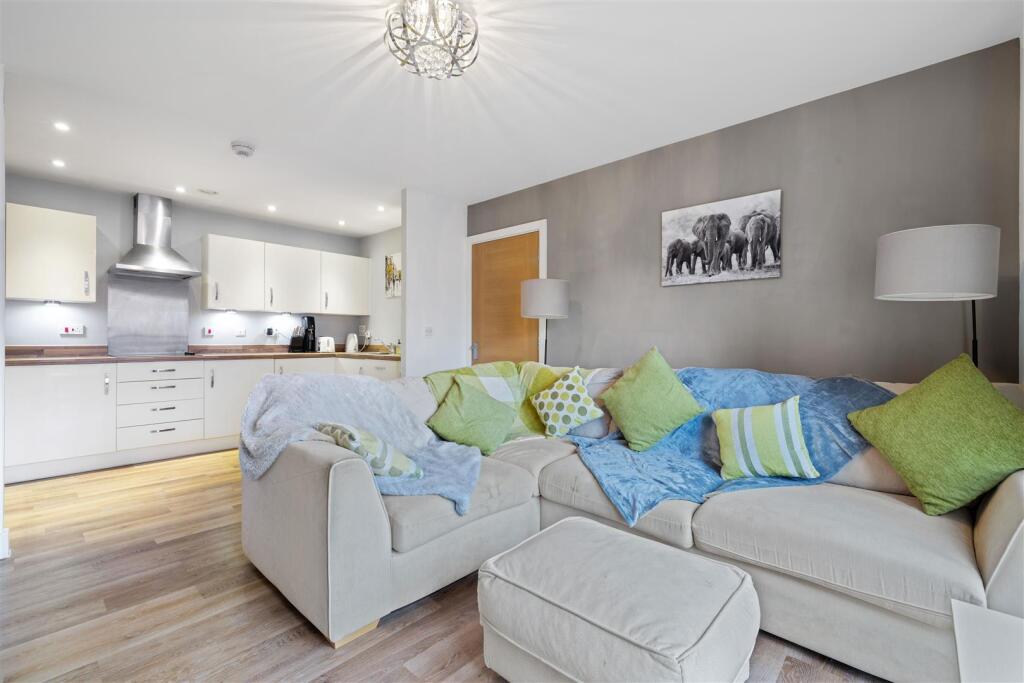 Main image of property: Oasthouse Drive, Horndean, Waterlooville