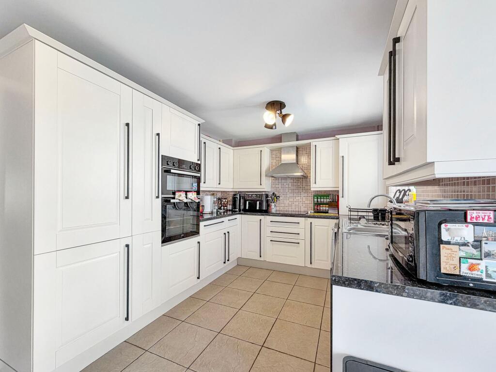 House in Cardiff - View 5