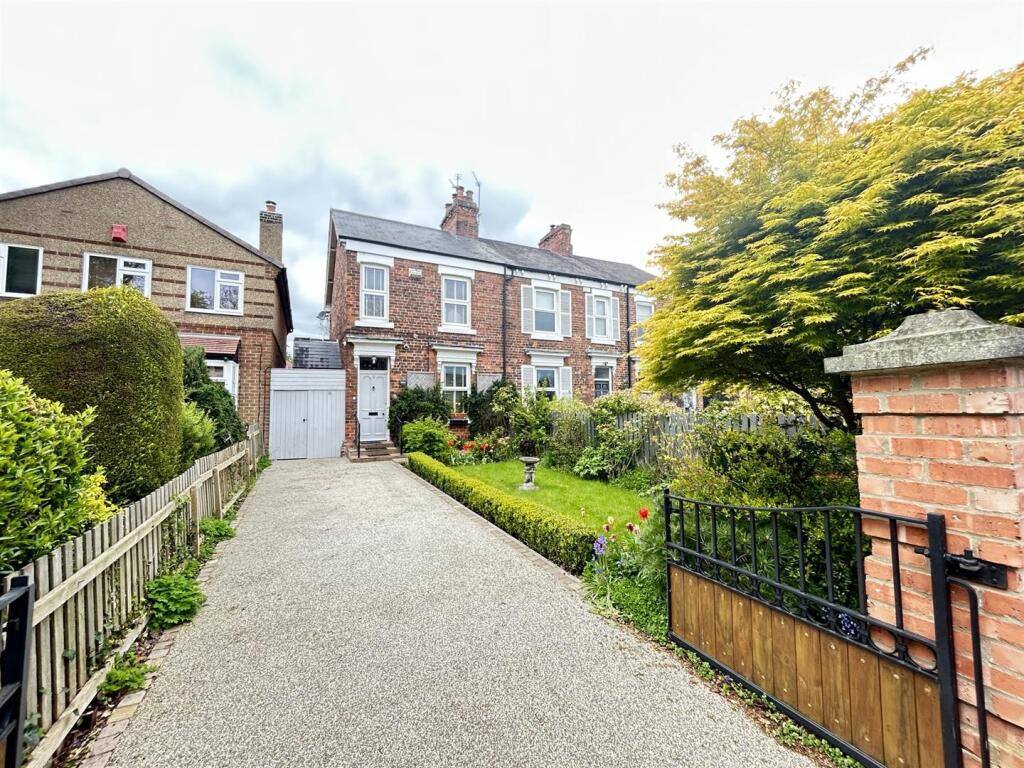 Main image of property: Elton Parade, Darlington