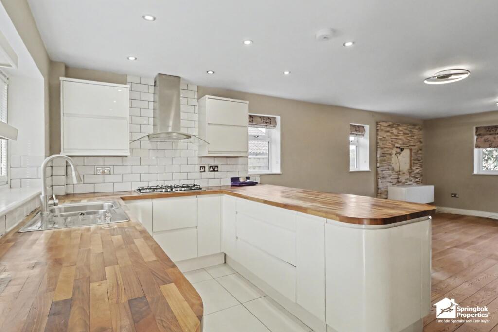 House in Poole - View 5