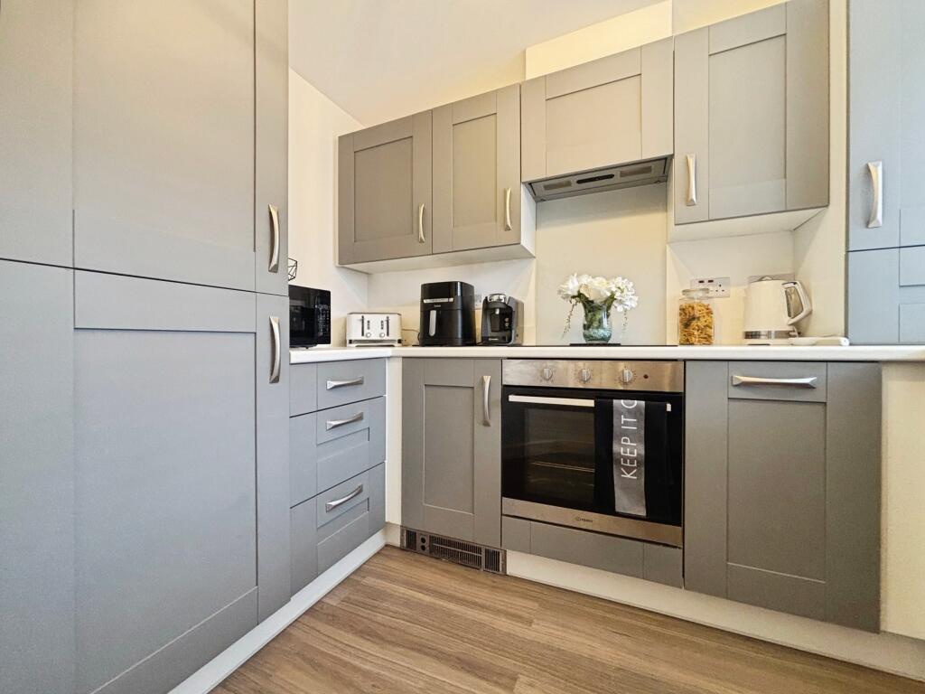 House in Newcastle upon Tyne, Tyne and Wear - More
