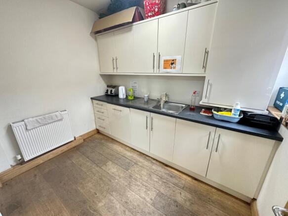 communal kitchen