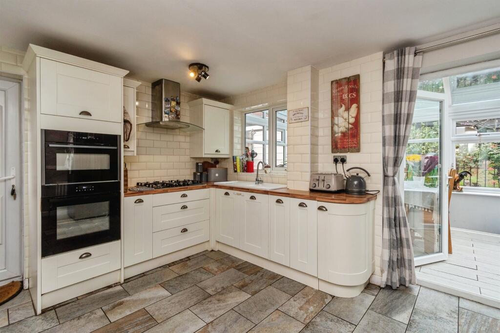 House in Cannock Chase, Hednesford - View 2