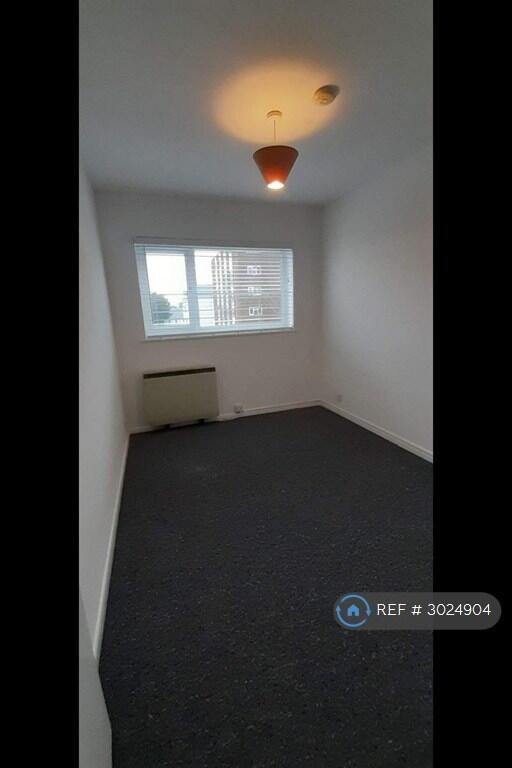 Apartment in Brighton - More
