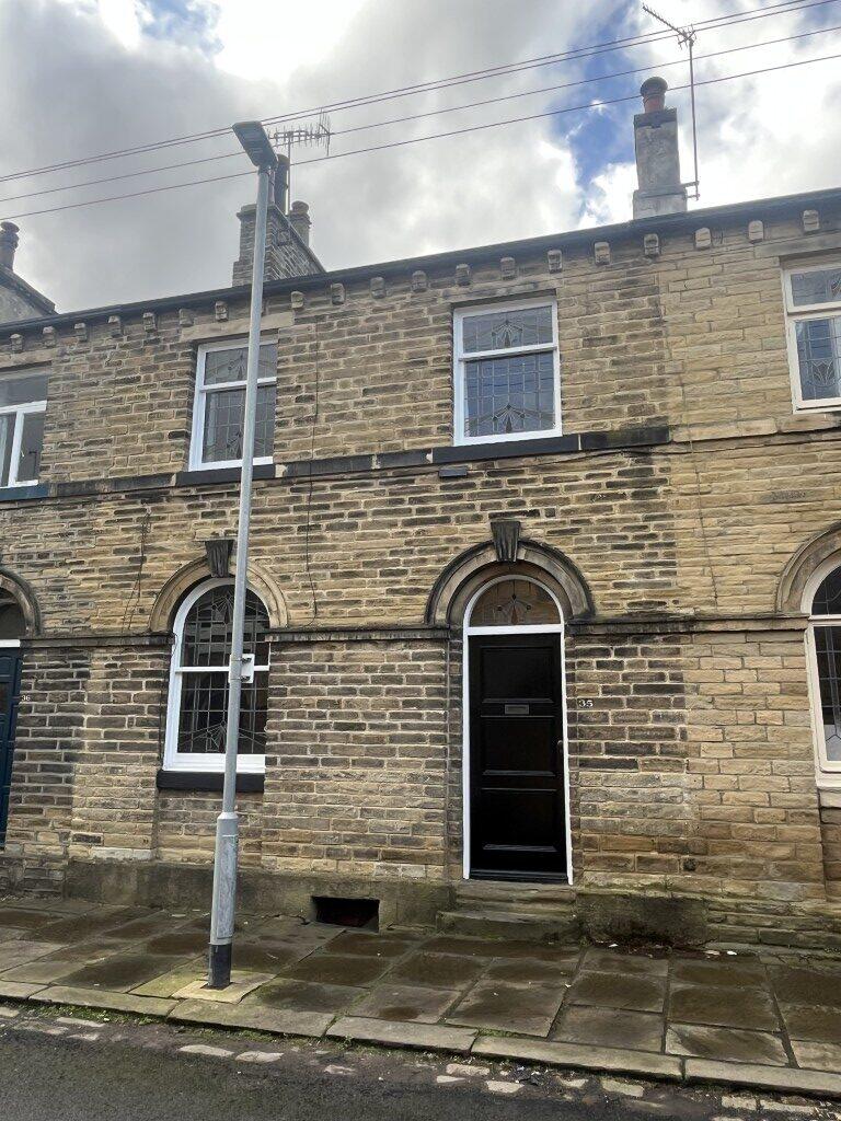 Main image of property: 35 Dove St,Saltaire,Shipley,BD18 3EY