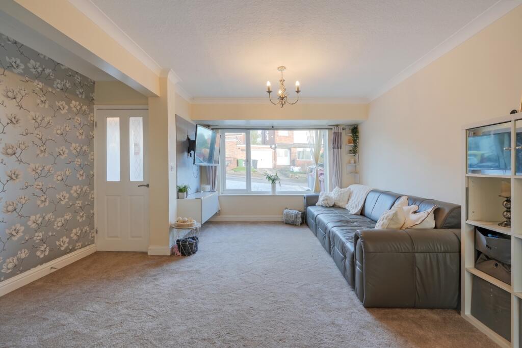 Fair View Road, Dronfield, Derbyshire, S18 photo 4