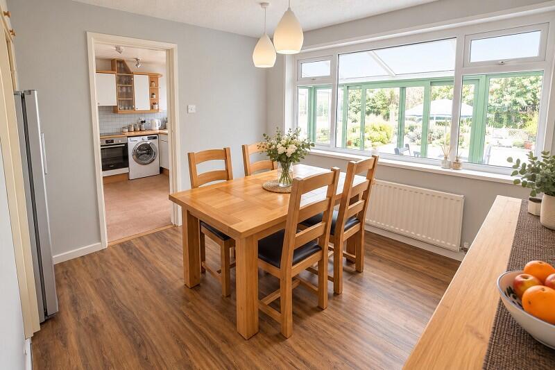 House in New Forest, Old Milton, New Milton - More