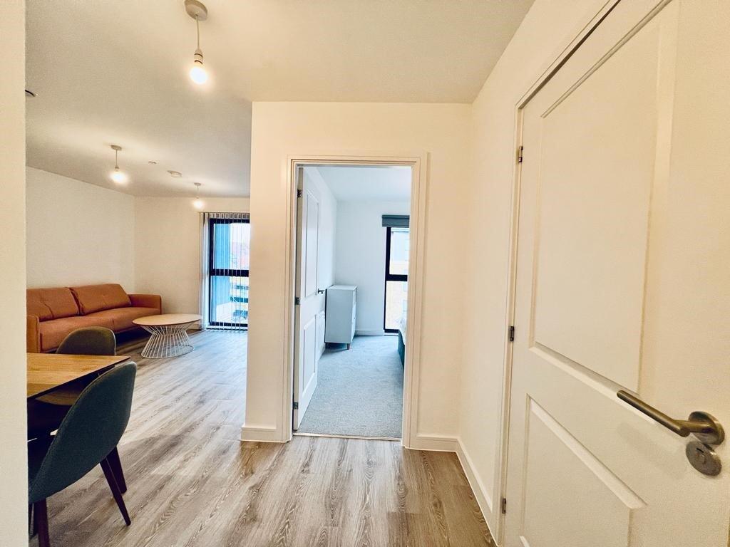 Apartment in Derby - View 4