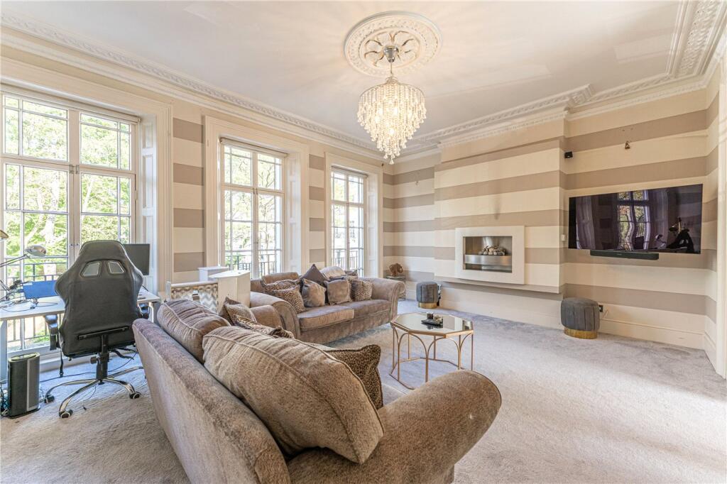Clarendon Square, Leamington Spa, Warwickshire, CV32 photo 2