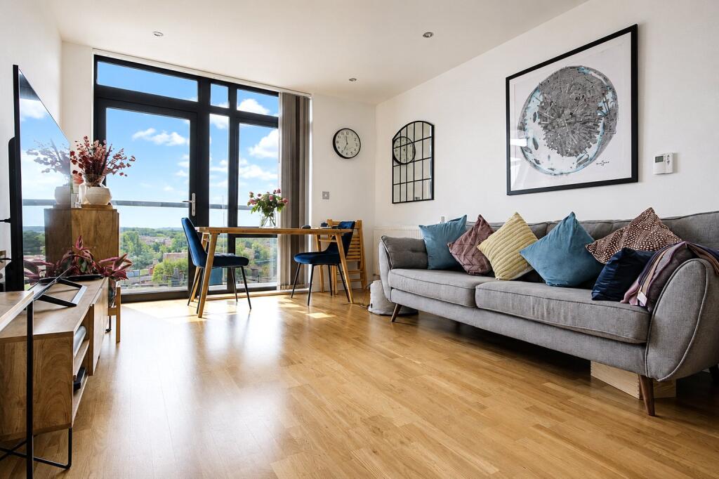 Main image of property: Dunstan Mews, Enfield, EN1