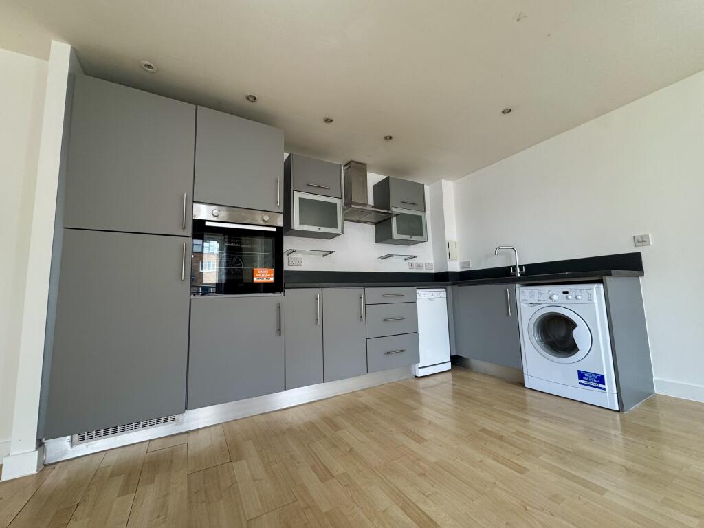 House in Reading - View 4