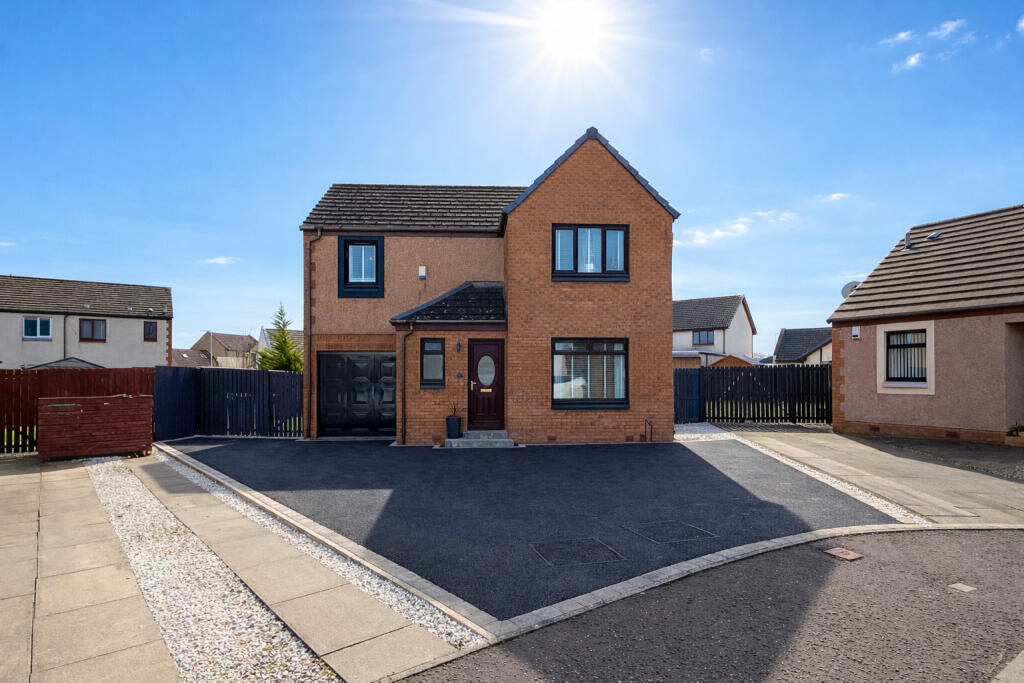 Main image of property: Hendrie Place, Kirkcaldy, East Wemyss, KY1