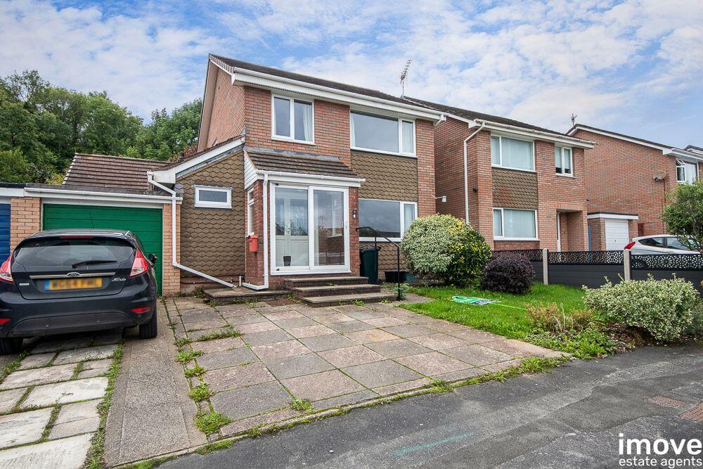 Main image of property: Higher Budleigh Meadow, Newton Abbot, TQ12