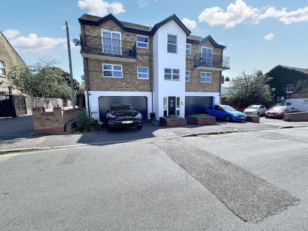 Main image of property: Queens Road, Queens Court, UB8