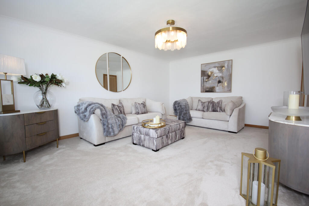 43 Abbots Way, Doonfoot, KA7 4JH photo 3