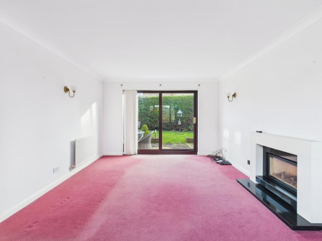 House in Basingstoke and Deane, Cufaude Village, Chineham - View 3