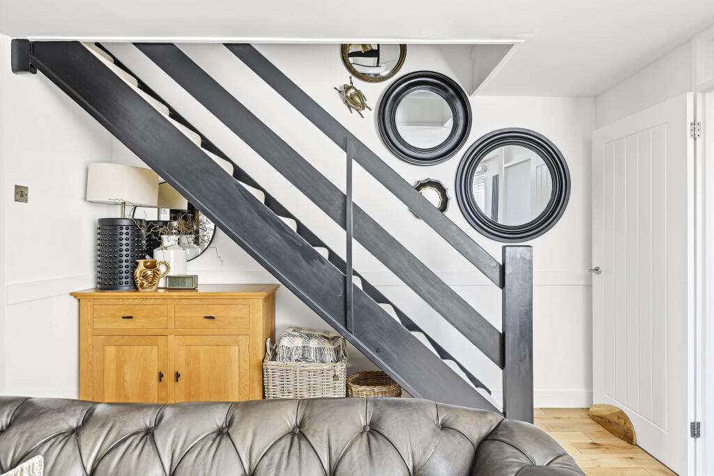 House in Stevenage - More