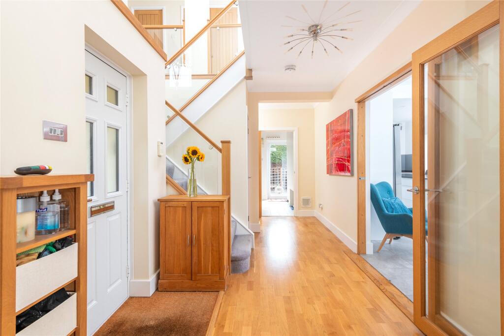 House in North Hertfordshire, St Ippolyts - View 4