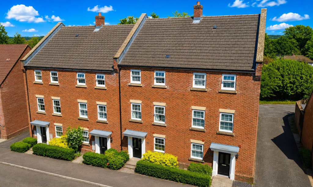 Main image of property: Shearwater Road, Aspen Park, Hemel Hempstead