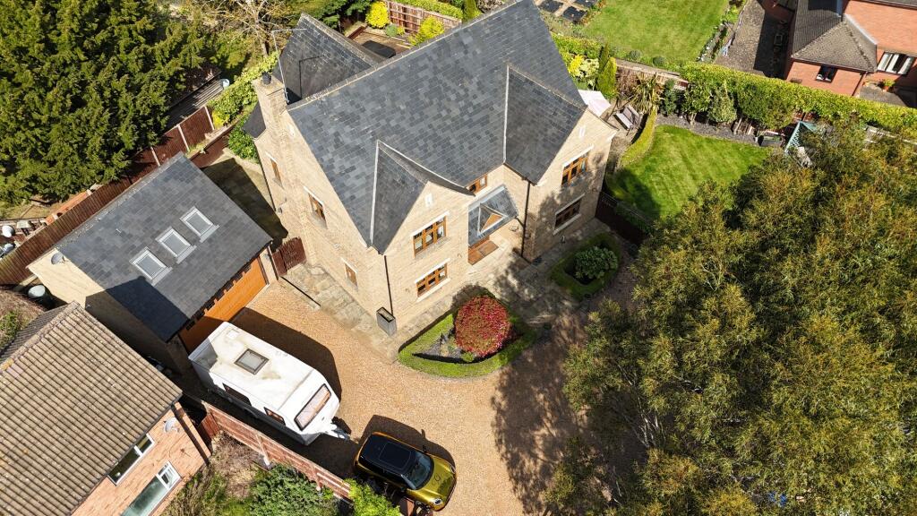 Main image of property: Cotton Meadow, Northampton, NN5